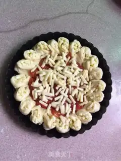 Make Beef cheesy pizza step 9