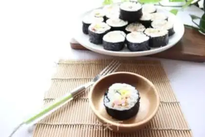 Make Sausage sushi step 8