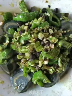 Make Green peppers and eggs step 4