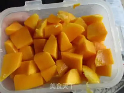 Make Banana mango ice cream step 2