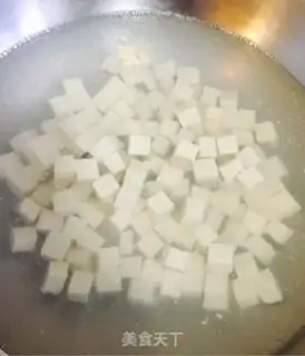Make Oyster tofu soup step 2