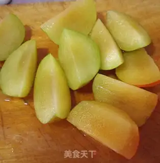 Make The yogurt mix is a season fruit step 4