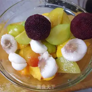Make The yogurt mix is a season fruit step 5