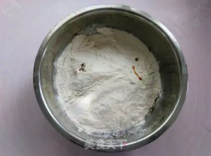 Make Coconut cranberry mooncake step 1