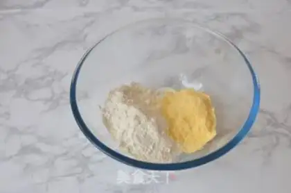Make Corn tuna rolls step 0