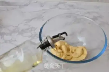 Make Corn tuna rolls step 1