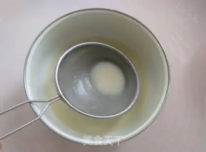 Make White jade mooncake step 2