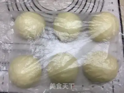 Make One fermented coconut-smoke toast step 7