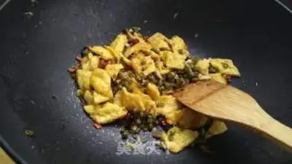 Make Sour-beans fried eggs step 17