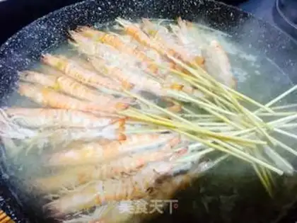 Make A string of shrimp step 2