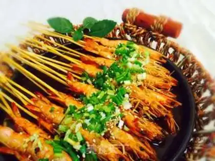 Make A string of shrimp step 6