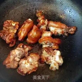 Make Pig hoof potatoes step 4