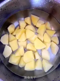 Make Pig hoof potatoes step 7