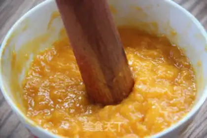 Make Mango yogurt step 1