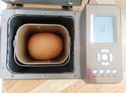 Make Tomato salt bread step 4