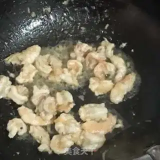 Make Shrimp smelt soup step 5