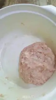Make Microwave meatloaf soup step 1