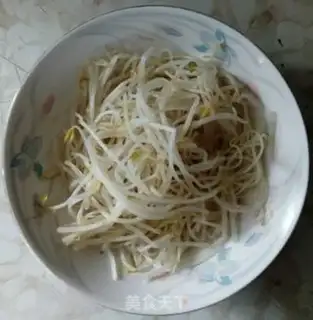 Make Spicy white noodles step 0