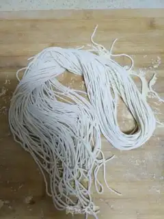 Make Spicy soy noodles step 3