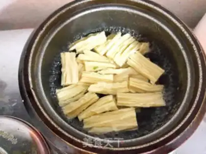 Make The old vinegar