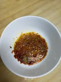 Make Spicy soy noodles step 5