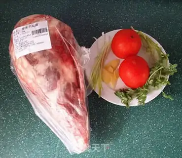 Make Tomato lamb soup step 0