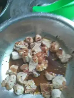Make Chicken leg of mushrooms step 0