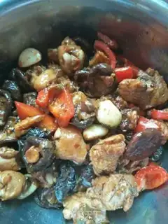Make Chicken leg of mushrooms step 5