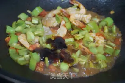 Make Shrimp noodles step 7