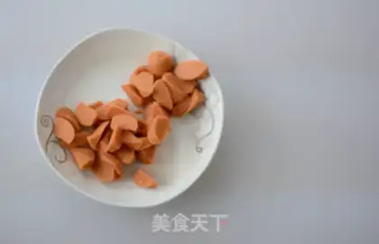 Make Cracker eggs for noodles step 1