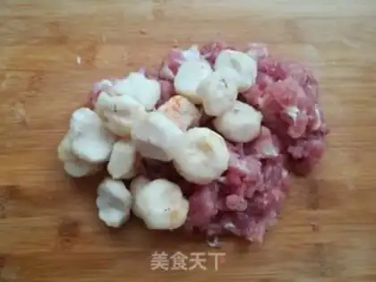 Make Sweet horse hoofballs step 1