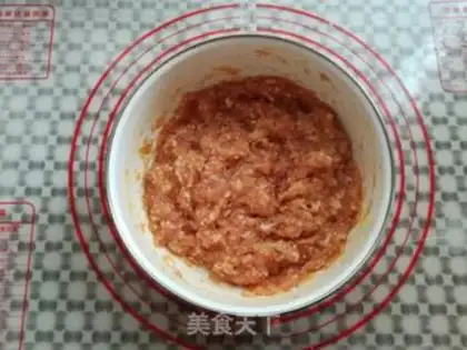 Make Sweet horse hoofballs step 6