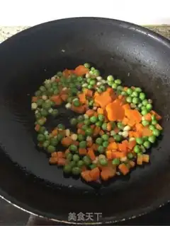 Make Five-coloured noodles step 1