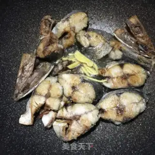 Make Garlic horsefish step 3