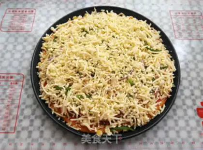 Make Gold-dry prawn pizza step 14
