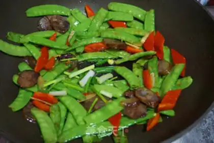 Make Weenie fried lentils step 3