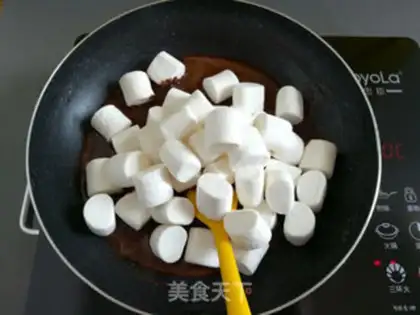 Make Chocolate cow rollers step 5