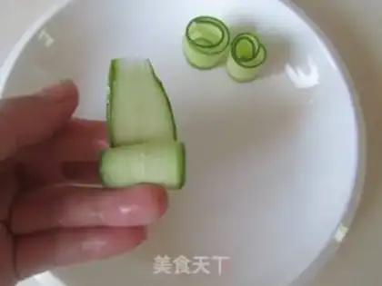Make Garlic cucumber step 2