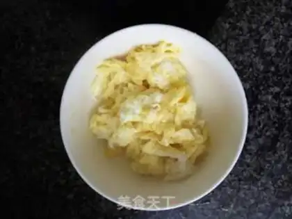 Make Egg and green noodles step 2