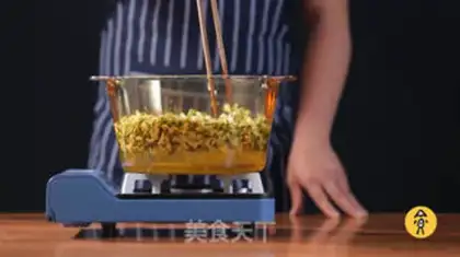 Make A flower bun step 1