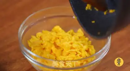 Make A flower bun step 3