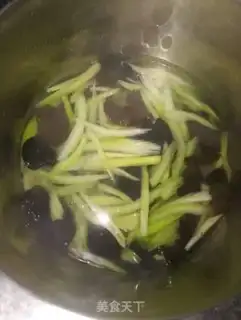 Make Celery with wood step 4