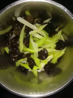 Make Celery with wood step 6