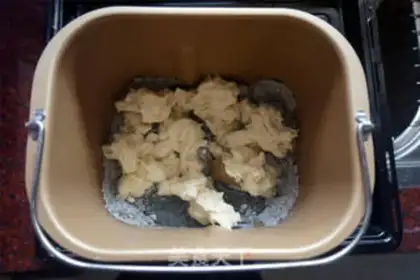 Make Black sesame toast step 3