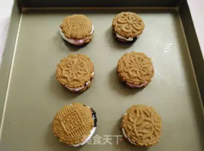 Make A marshmallow canyon with a cracker step 13