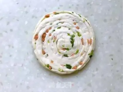 Make Onions of ham hair cakes step 7