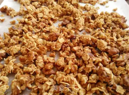 Make Granola fruit cereal step 7