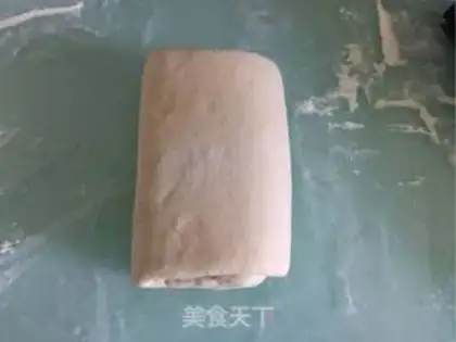 Make Lotus roll step 4