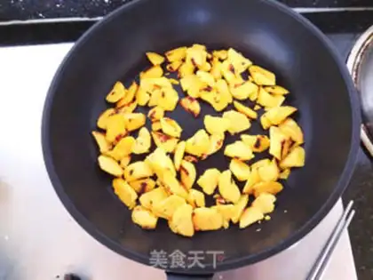 Make Potato Cape step 5