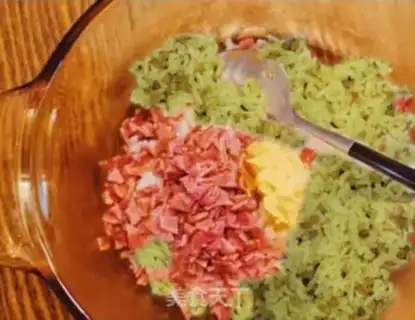 Make Cheese-cooked rice step 1